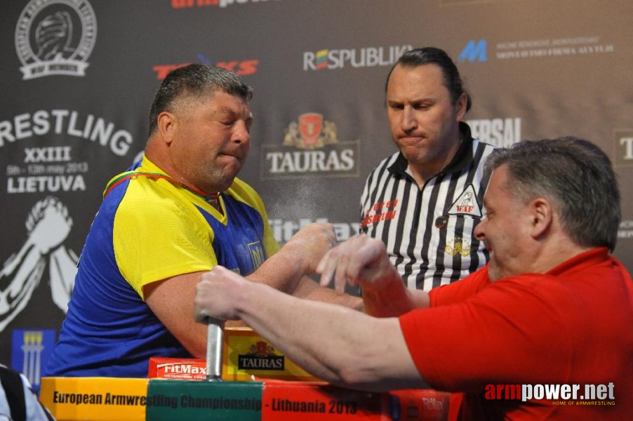 Euroarm 2013 - day 2 - right hand junior, masters, disabled # Armwrestling # Armpower.net