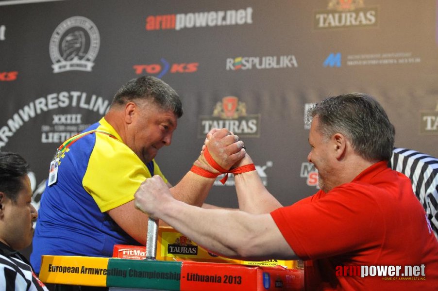 Euroarm 2013 - day 2 - right hand junior, masters, disabled # Armwrestling # Armpower.net