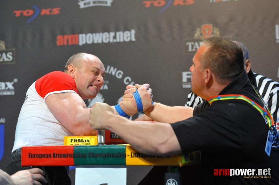 Euroarm 2013 - day 2 - right hand junior, masters, disabled # Armwrestling # Armpower.net