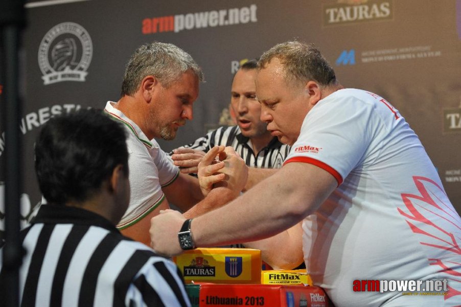 Euroarm 2013 - day 2 - right hand junior, masters, disabled # Armwrestling # Armpower.net