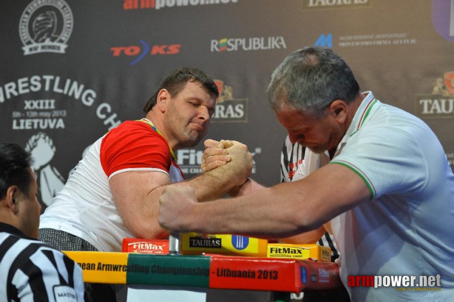 Euroarm 2013 - day 2 - right hand junior, masters, disabled # Siłowanie na ręce # Armwrestling # Armpower.net