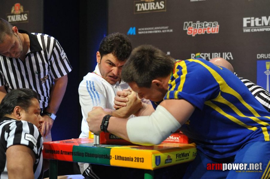 Euroarm 2013 - day 2 - right hand junior, masters, disabled # Armwrestling # Armpower.net