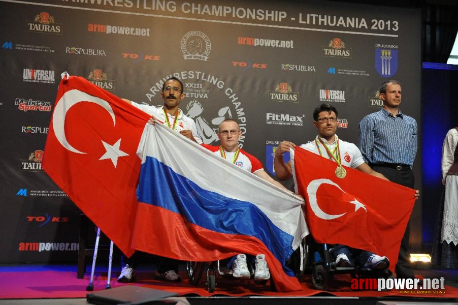 Euroarm 2013 - day 2 - right hand junior, masters, disabled # Armwrestling # Armpower.net