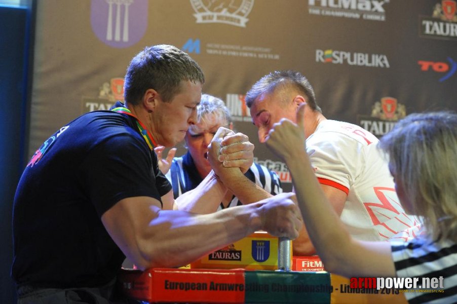 Euroarm 2013 - day 3 - left hand juniors 21, seniors # Armwrestling # Armpower.net