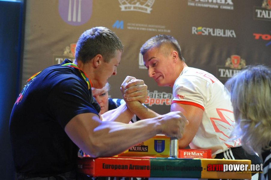 Euroarm 2013 - day 3 - left hand juniors 21, seniors # Armwrestling # Armpower.net