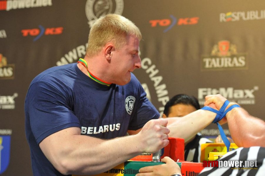 Euroarm 2013 - day 3 - left hand juniors 21, seniors # Siłowanie na ręce # Armwrestling # Armpower.net