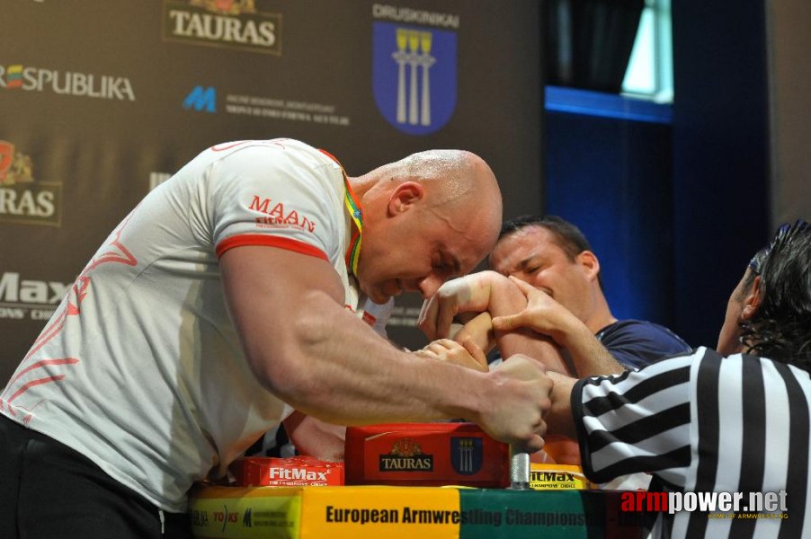 Euroarm 2013 - day 3 - left hand juniors 21, seniors # Siłowanie na ręce # Armwrestling # Armpower.net