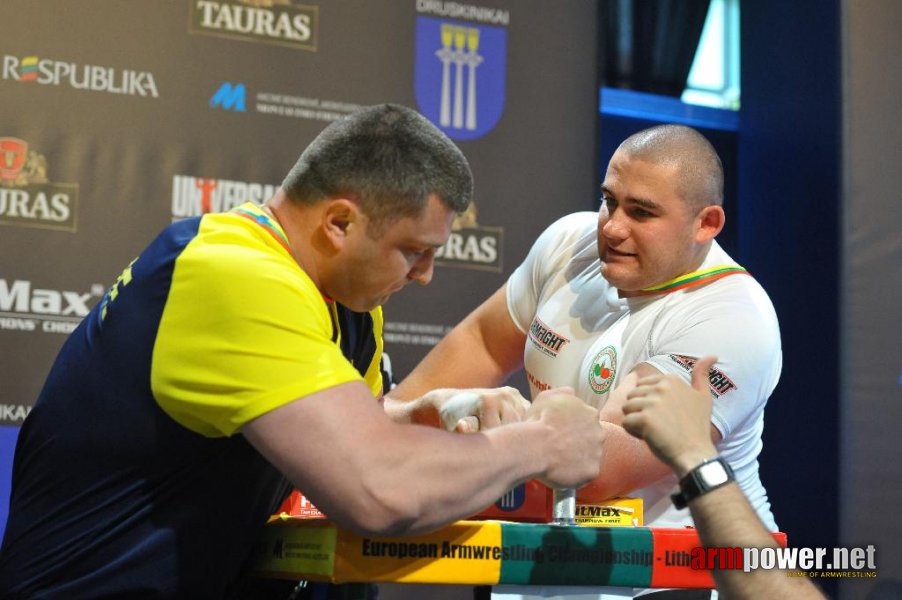 Euroarm 2013 - day 3 - left hand juniors 21, seniors # Armwrestling # Armpower.net