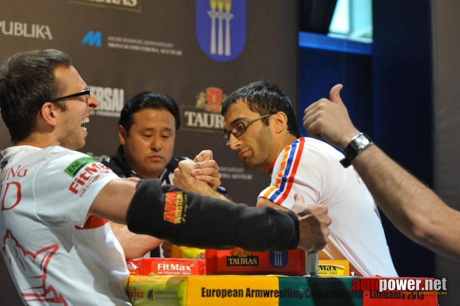 Euroarm 2013 - day 3 - left hand juniors 21, seniors # Armwrestling # Armpower.net