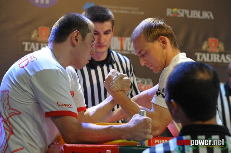 Euroarm 2013 - day 3 - left hand juniors 21, seniors # Siłowanie na ręce # Armwrestling # Armpower.net