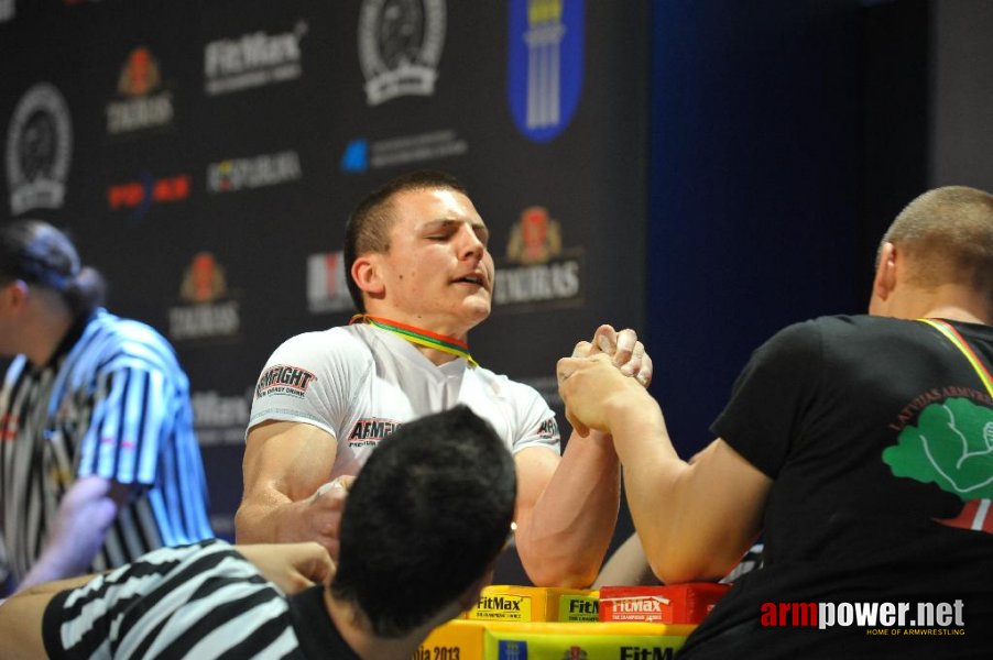 Euroarm 2013 - day 3 - left hand juniors 21, seniors # Siłowanie na ręce # Armwrestling # Armpower.net