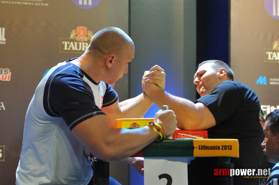 Euroarm 2013 - day 3 - left hand juniors 21, seniors # Armwrestling # Armpower.net