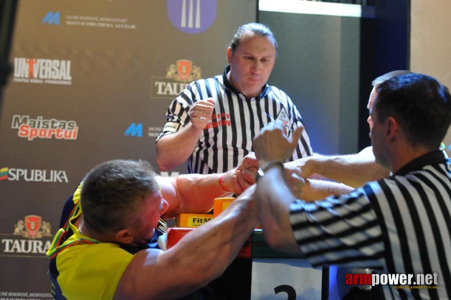 Euroarm 2013 - day 3 - left hand juniors 21, seniors # Armwrestling # Armpower.net