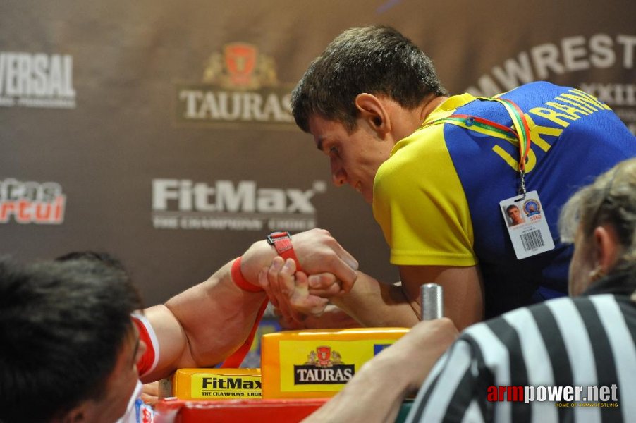 Euroarm 2013 - day 3 - left hand juniors 21, seniors # Siłowanie na ręce # Armwrestling # Armpower.net