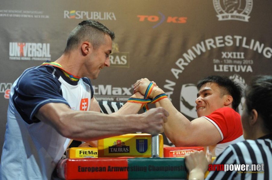 Euroarm 2013 - day 3 - left hand juniors 21, seniors # Armwrestling # Armpower.net