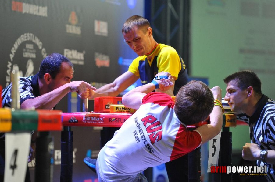 Euroarm 2013 - day 3 - left hand juniors 21, seniors # Siłowanie na ręce # Armwrestling # Armpower.net