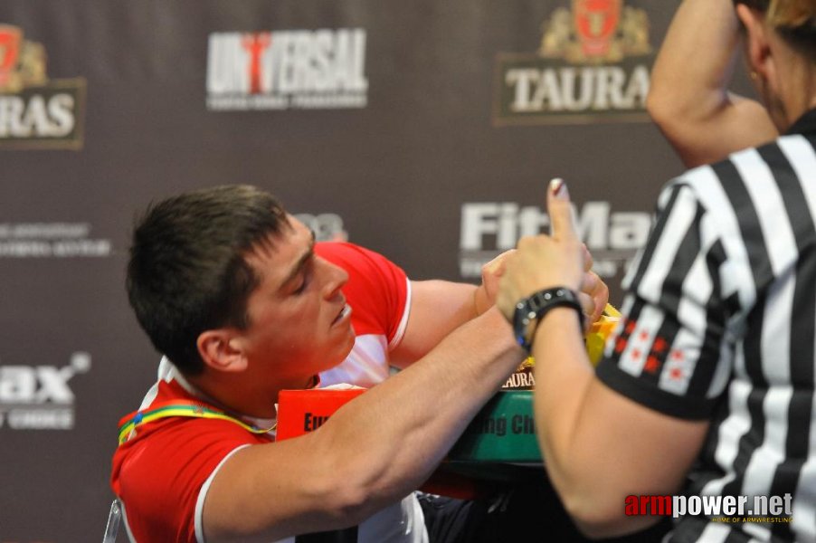 Euroarm 2013 - day 3 - left hand juniors 21, seniors # Armwrestling # Armpower.net