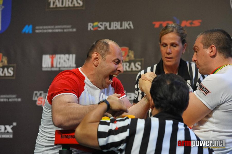 Euroarm 2013 - day 3 - left hand juniors 21, seniors # Armwrestling # Armpower.net