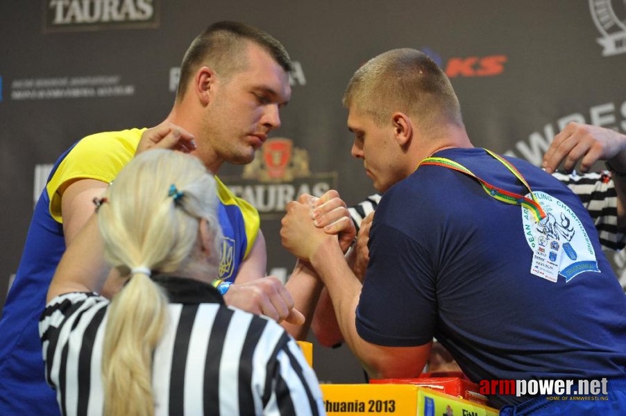 Euroarm 2013 - day 3 - left hand juniors 21, seniors # Armwrestling # Armpower.net