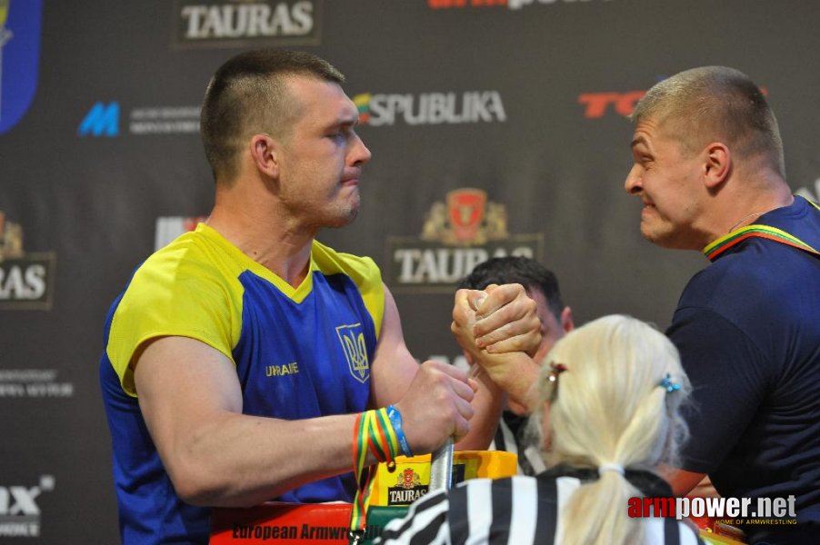 Euroarm 2013 - day 3 - left hand juniors 21, seniors # Armwrestling # Armpower.net