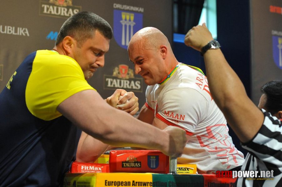 Euroarm 2013 - day 3 - left hand juniors 21, seniors # Siłowanie na ręce # Armwrestling # Armpower.net