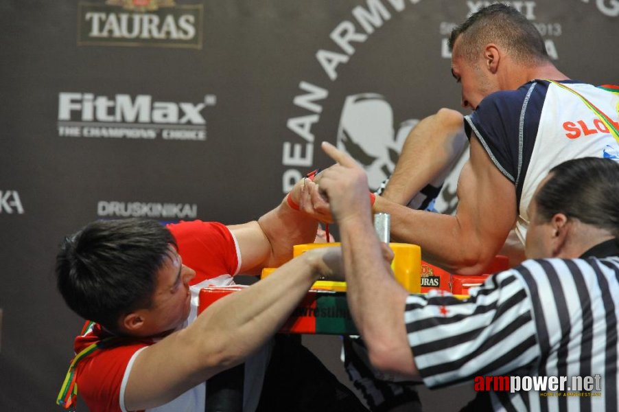 Euroarm 2013 - day 3 - left hand juniors 21, seniors # Armwrestling # Armpower.net