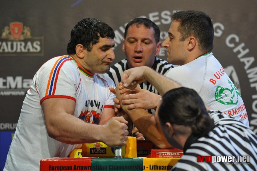 Euroarm 2013 - day 3 - left hand juniors 21, seniors # Armwrestling # Armpower.net