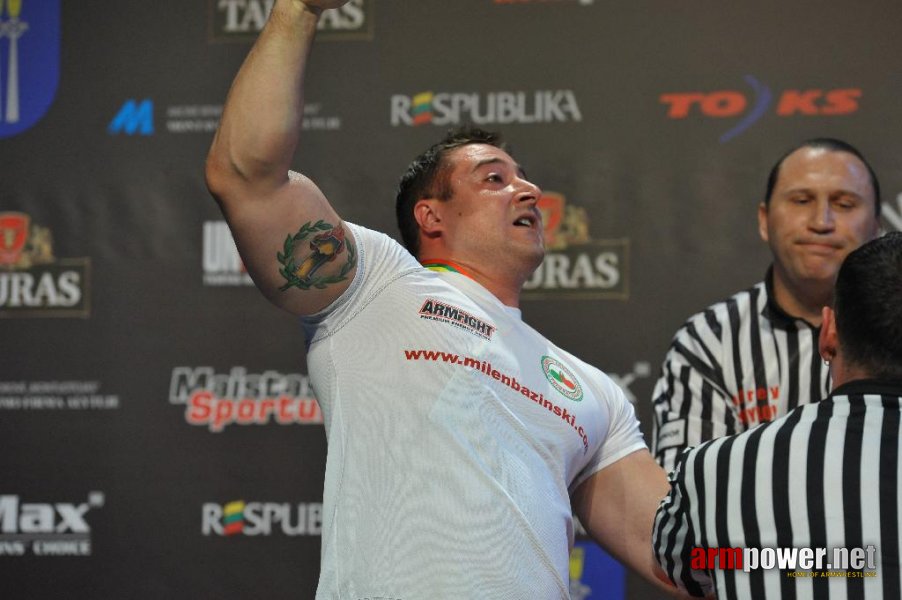 Euroarm 2013 - day 3 - left hand juniors 21, seniors # Armwrestling # Armpower.net