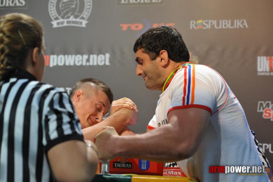 Euroarm 2013 - day 4 - right hand juniors 21, seniors # Armwrestling # Armpower.net