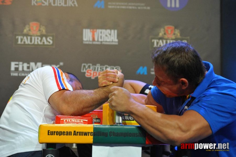 Euroarm 2013 - day 4 - right hand juniors 21, seniors # Armwrestling # Armpower.net