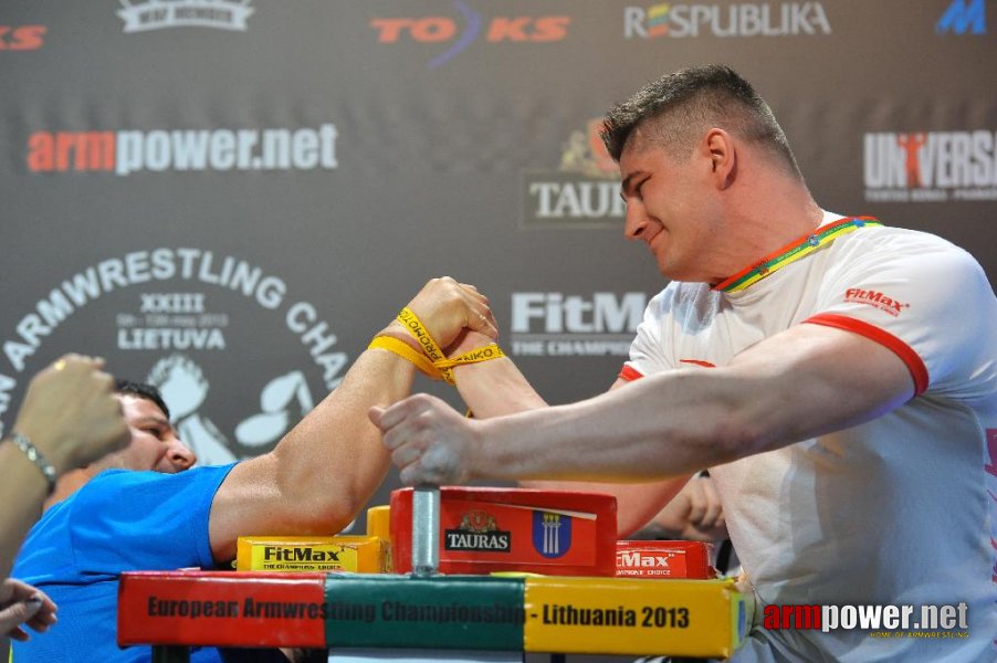 Euroarm 2013 - day 4 - right hand juniors 21, seniors # Armwrestling # Armpower.net