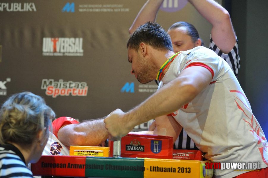 Euroarm 2013 - day 4 - right hand juniors 21, seniors # Armwrestling # Armpower.net