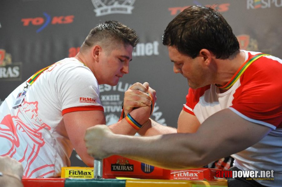 Euroarm 2013 - day 4 - right hand juniors 21, seniors # Armwrestling # Armpower.net