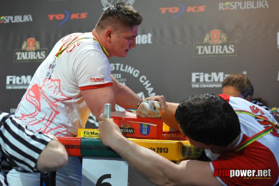 Euroarm 2013 - day 4 - right hand juniors 21, seniors # Siłowanie na ręce # Armwrestling # Armpower.net