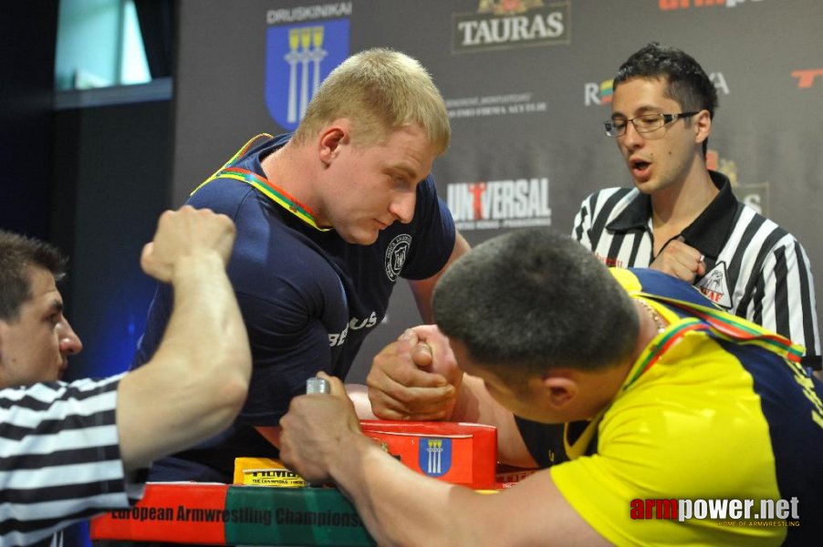 Euroarm 2013 - day 4 - right hand juniors 21, seniors # Siłowanie na ręce # Armwrestling # Armpower.net