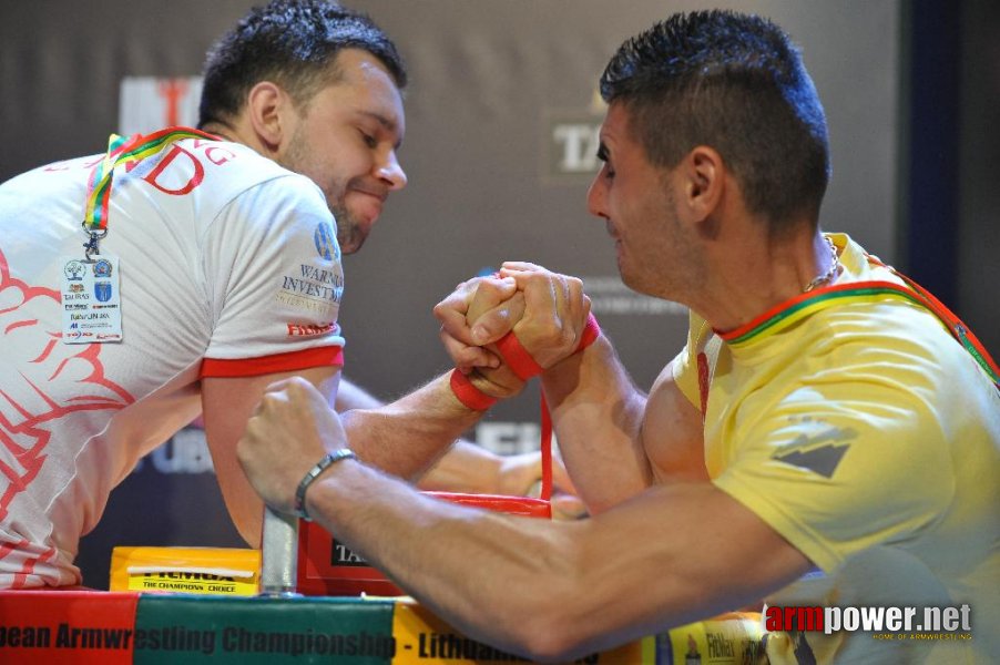 Euroarm 2013 - day 4 - right hand juniors 21, seniors # Siłowanie na ręce # Armwrestling # Armpower.net