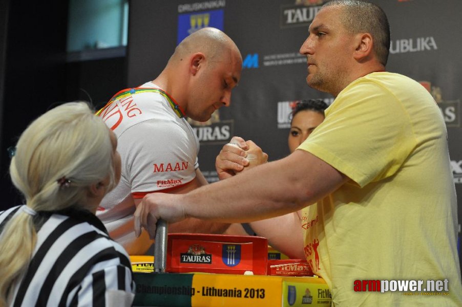 Euroarm 2013 - day 4 - right hand juniors 21, seniors # Siłowanie na ręce # Armwrestling # Armpower.net