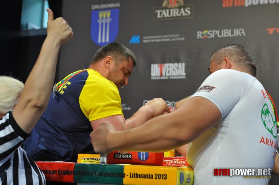 Euroarm 2013 - day 4 - right hand juniors 21, seniors # Siłowanie na ręce # Armwrestling # Armpower.net