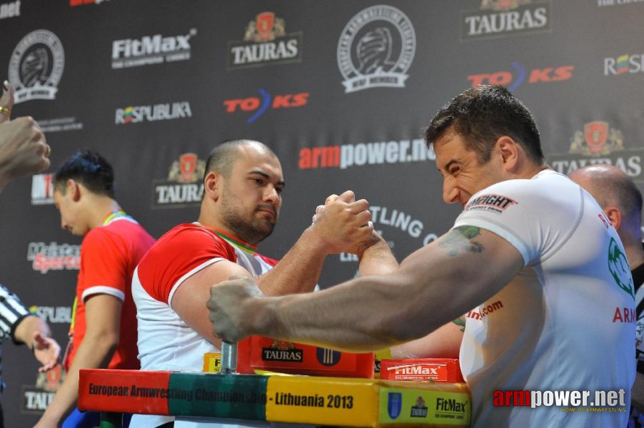 Euroarm 2013 - day 4 - right hand juniors 21, seniors # Siłowanie na ręce # Armwrestling # Armpower.net