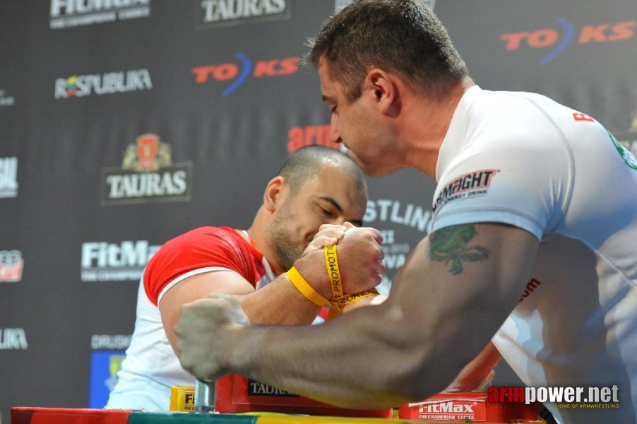 Euroarm 2013 - day 4 - right hand juniors 21, seniors # Armwrestling # Armpower.net