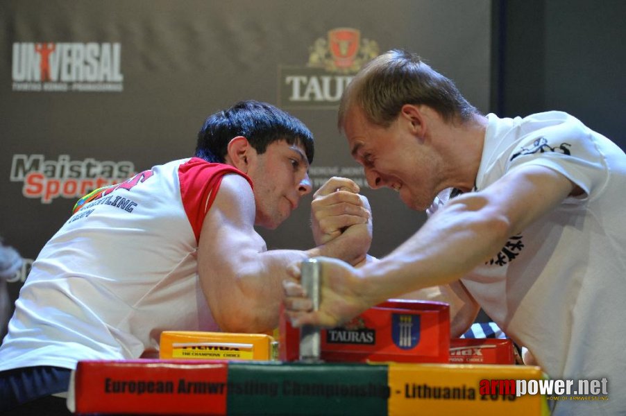 Euroarm 2013 - day 4 - right hand juniors 21, seniors # Siłowanie na ręce # Armwrestling # Armpower.net