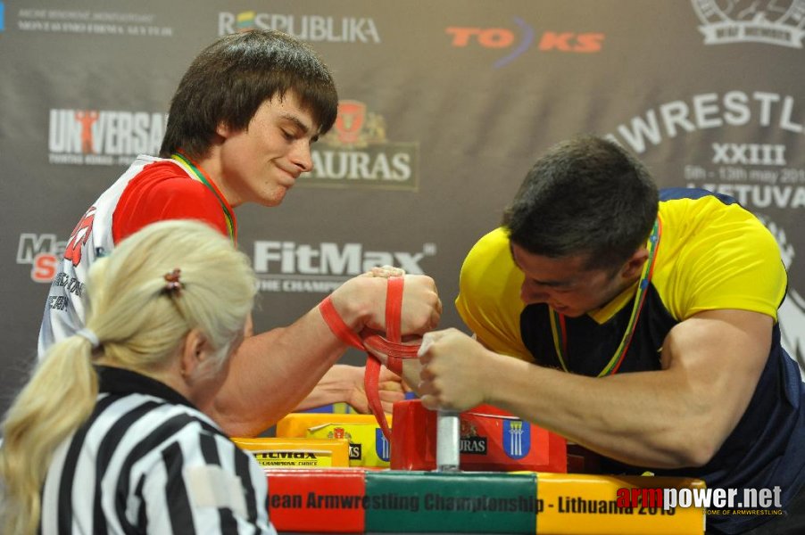 Euroarm 2013 - day 4 - right hand juniors 21, seniors # Armwrestling # Armpower.net