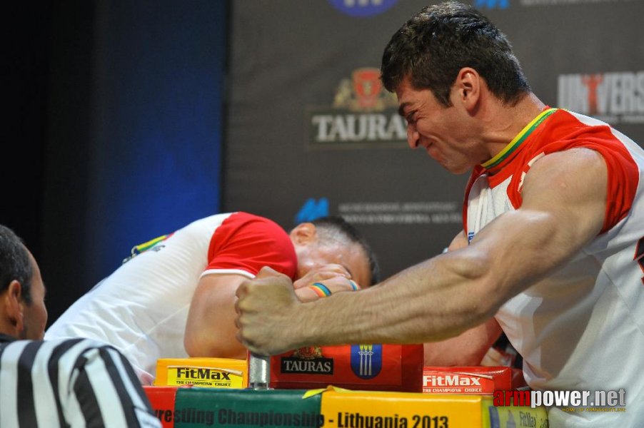 Euroarm 2013 - day 4 - right hand juniors 21, seniors # Siłowanie na ręce # Armwrestling # Armpower.net