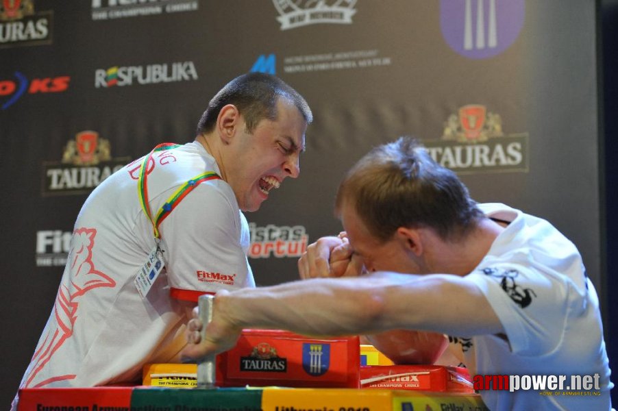 Euroarm 2013 - day 4 - right hand juniors 21, seniors # Siłowanie na ręce # Armwrestling # Armpower.net