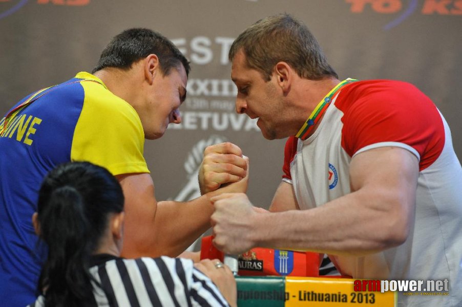 Euroarm 2013 - day 4 - right hand juniors 21, seniors # Armwrestling # Armpower.net