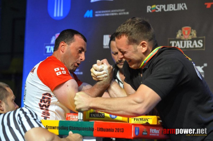 Euroarm 2013 - day 4 - right hand juniors 21, seniors # Armwrestling # Armpower.net