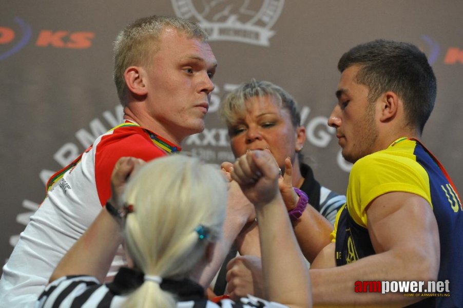 Euroarm 2013 - day 4 - right hand juniors 21, seniors # Siłowanie na ręce # Armwrestling # Armpower.net