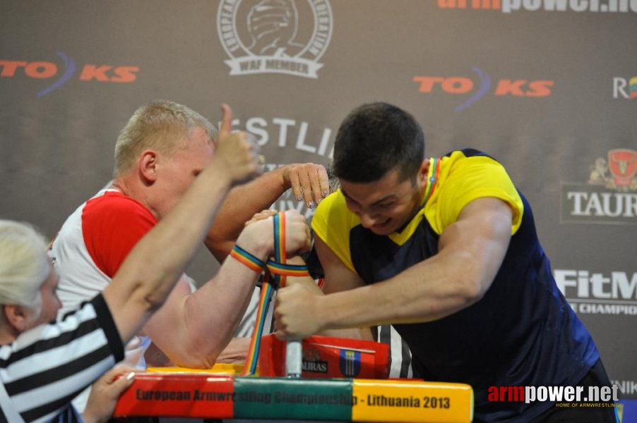 Euroarm 2013 - day 4 - right hand juniors 21, seniors # Siłowanie na ręce # Armwrestling # Armpower.net