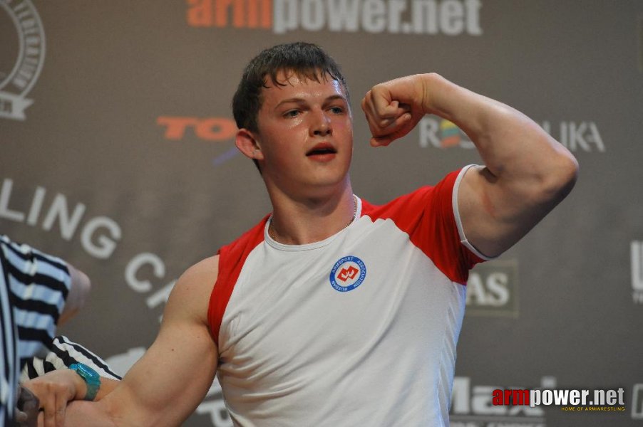 Euroarm 2013 - day 4 - right hand juniors 21, seniors # Siłowanie na ręce # Armwrestling # Armpower.net