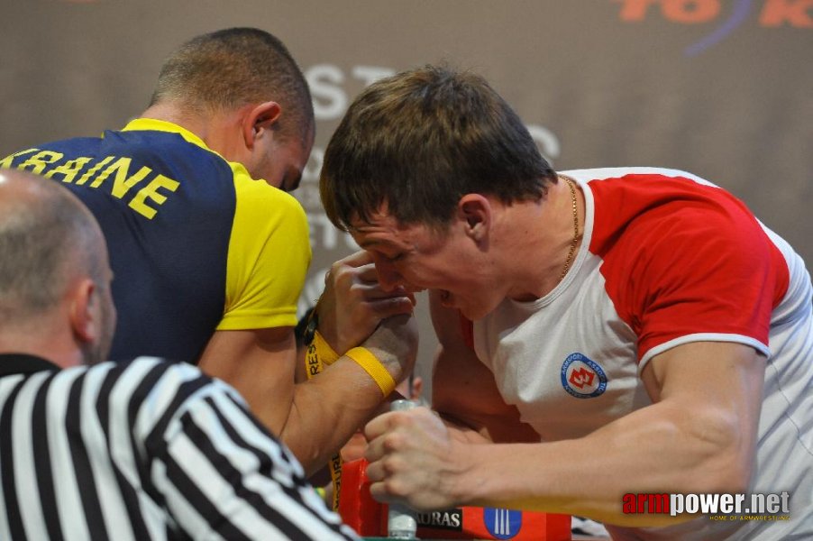 Euroarm 2013 - day 4 - right hand juniors 21, seniors # Siłowanie na ręce # Armwrestling # Armpower.net